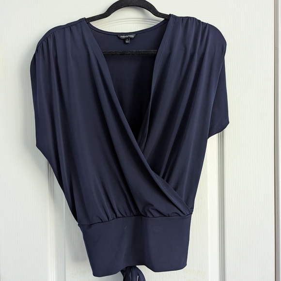 Violets & Roses Navy Top - Picture 2 of 4